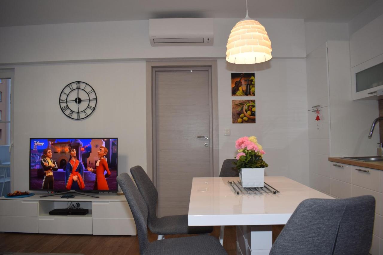Apartment Trixi Pula Exterior foto